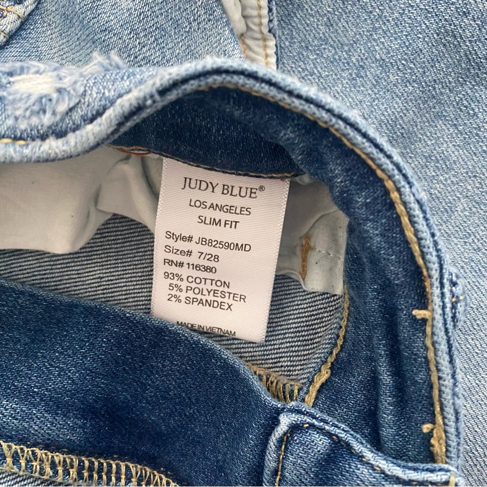 Judy Blue Casual Comfort High Rise Medium Wash Distressed Slim Leg Jeans 7/28 - Picture 8 of 13